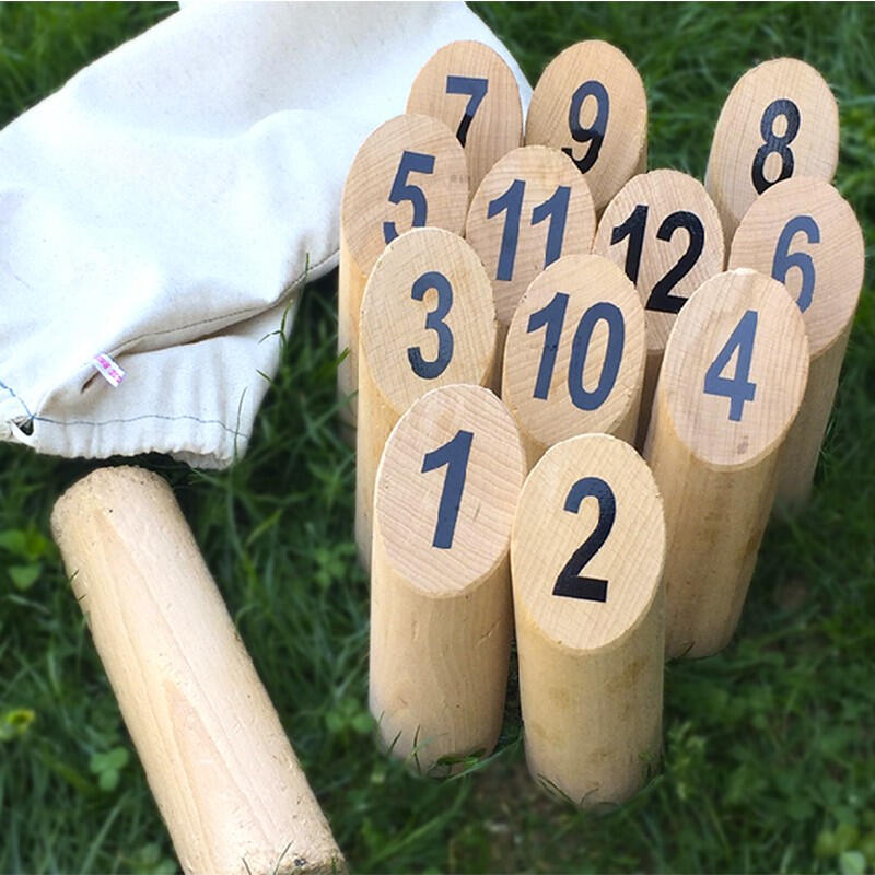 Mölkky Piko Event | Photo du jeu mölkky. Jeu Finlandais de quilles en bois. Lien vers les règles du jeu